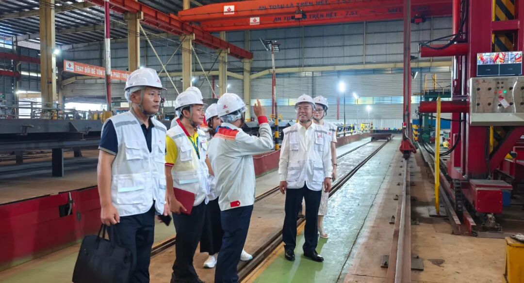 攜手共進 揚帆東盟｜天意機械董事長劉洪彬帶隊參觀越南Dai Dung Group，深化國際